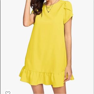 Women's Petal Short Sleeve Ruffle Tunic Dress